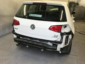 VW Golf Car Body Repair